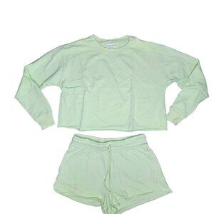 Colsie Women's X-Small Mint Green Cropped Sweatshirt & Shorts Lounge Set pajamas